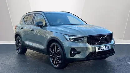 Used 2025 Volvo XC40 Ultra SUV | £36,290 (Fair price)