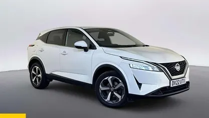 Used Nissan Qashqai N-Connecta 140 HP (102 kW) 2022 White SUV