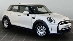 Used 2022 Mini ONE Classic Hatchback | £9,995 (Fair price)