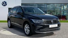 Deep black pearl Used 2022 VW Tiguan Life SUV | £20,522 (Super price)