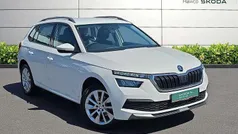 Candy white Used 2020 Skoda Kamiq SE SUV | £12,995 (Fair price)