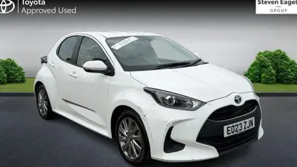 Used Toyota Yaris 116 HP (85 kW) 2023 White Hatchback