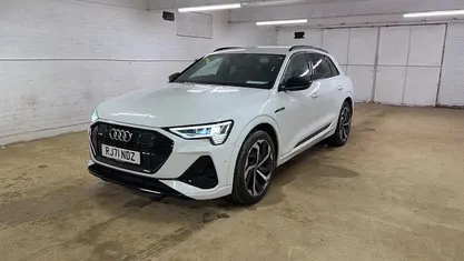 White Used 2022 Audi e-tron Black Edition SUV | £23,990 (Fair price)