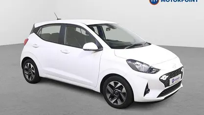 Used Hyundai i10 Advanced 63 HP (46 kW) 2025 White Hatchback
