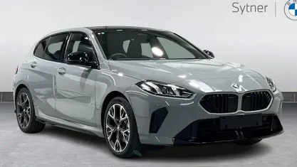 Nouă BMW 120 M Sport 156 CP (114 kW) 2026 Hatchback