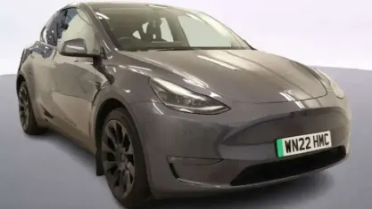 Usado Tesla Model Y Long Range AWD 286 kW (389 HP) 2025 SUV