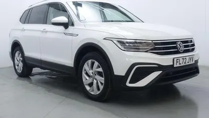 Used 2024 VW Tiguan Allspace Life SUV | £21,650 (Fair price)