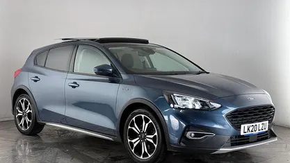 Used Ford Focus Active X 125 HP (91 kW) 2020 Blue Hatchback