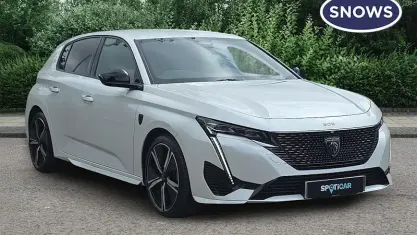Used Peugeot 308 GTi 131 HP (96 kW) 2023 White Hatchback