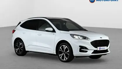 Usado Ford Kuga ST-Line X 224 CV (164 kW) 2022 Blanco SUV