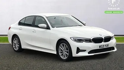 Used BMW 320 Comfort Edition 184 HP (135 kW) 2021 White Sedan