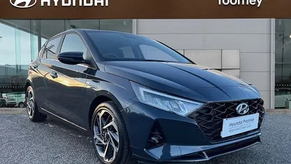 Used Hyundai i20 Premium 101 HP (74 kW) 2023 Hatchback