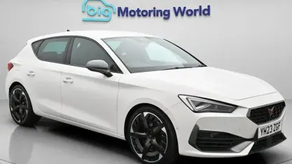 Used Cupra Leon VZ3 310 HP (228 kW) 2023 White Hatchback