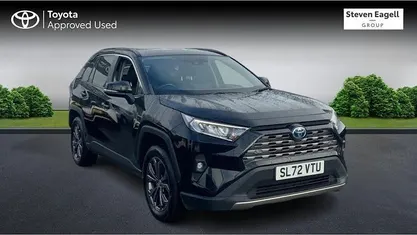 Used Toyota RAV4 Design 218 HP (160 kW) 2025 Estate