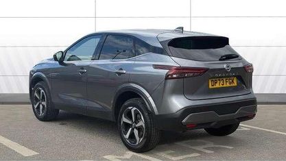 Używany Nissan Qashqai N-Connecta 140 KM (102 kW) 2023 Szary SUV