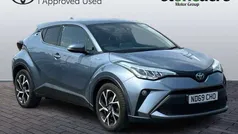 Used 2019 Toyota C-HR Design SUV | £17,000 (Fair price)
