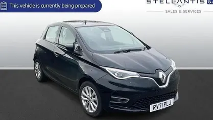 Used Renault Zoe Iconic 100 kW (136 HP) 2021 Hatchback