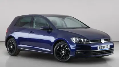 Used VW Golf VII Match 116 HP (85 kW) 2019 Blue Hatchback