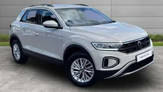 Used 2022 VW T-Roc Life SUV | £21,995 (Fair price)