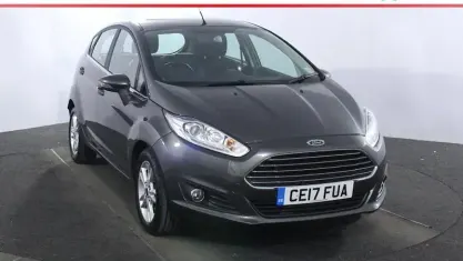 Used Ford Fiesta Zetec 101 HP (74 kW) 2017 Grey Hatchback