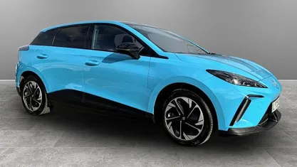 Used MG MG4 EV Trophy 150 kW (204 HP) 2025 Hatchback