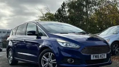Used Ford S-MAX Titanium 150 HP (110 kW) 2018 MPV