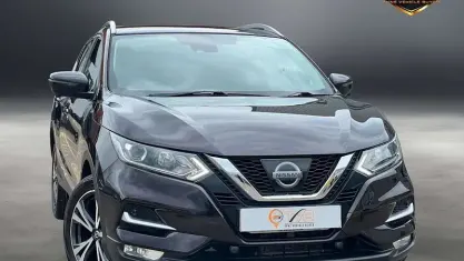 Used Nissan Qashqai N-Connecta 116 HP (85 kW) 2017 Black SUV