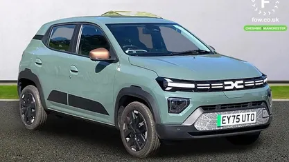 Used Dacia Spring Extreme 47 kW (65 HP) 2025 Green Hatchback