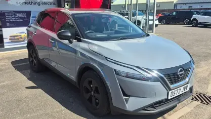 Używany Nissan Qashqai S 190 KM (139 kW) 2023 Szary SUV