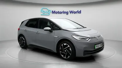 Usado VW ID.3 Pro Performance 150 kW (204 CV) 2022 Gris Utilitario