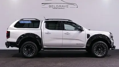 Usado Ford Ranger Wildtrack 205 HP (150 kW) 2024 Prateado Pickup