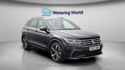 Used VW Tiguan R-line 150 HP (110 kW) 2022 Black SUV