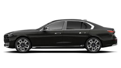 Uusi BMW 750e M Sport 489 HP (359 kW) 2026 Sedan