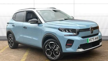 Blue New 2025 Citroën e-C3 Hatchback | £18,636 (Fair price)