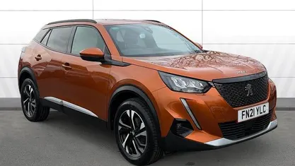 Used Peugeot 2008 Allure Premium 101 HP (74 kW) 2021 Orange SUV