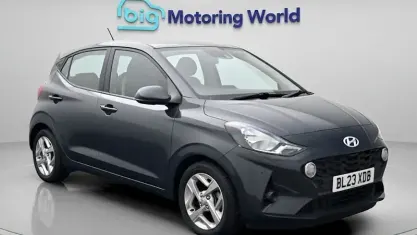 Used Hyundai i10 SE 67 HP (49 kW) 2023 Grey Hatchback