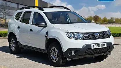 Used Dacia Duster Essentiel 101 HP (74 kW) 2020 White SUV