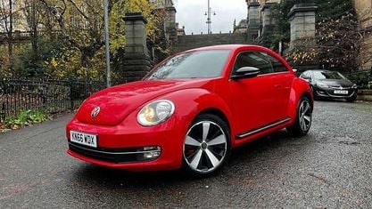 Używany VW Beetle Sportline 220 KM (161 kW) 2016 Czerwony Hatchback