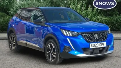 Used Peugeot 2008 GT 131 HP (96 kW) 2023 Blue SUV