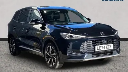 Used MG ZS Trophy 196 HP (144 kW) 2024 Metallic  black pearl SUV