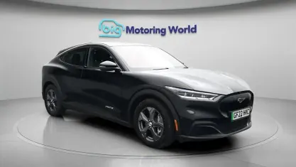 Used Ford Mustang Mach-E Extended Range 216 kW (294 HP) 2022 Black SUV