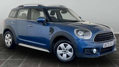 Blue Used 2020 Mini Cooper Classic Hatchback | £8,295 (Fair price)