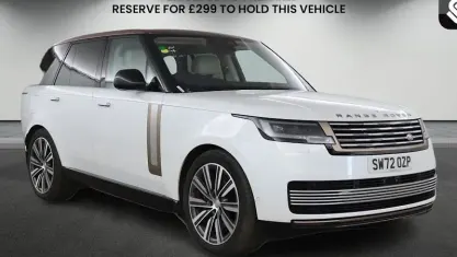 Käytetty Land Rover Range Rover S 510 HP (375 kW) 2023 Valkoinen Katumaasturi