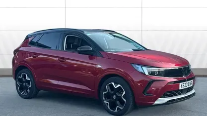Used Vauxhall Grandland X Ultimate 131 HP (96 kW) 2023 Red SUV