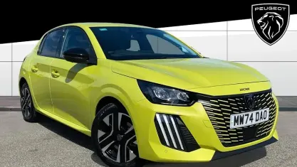 Used Peugeot 208 Allure 101 HP (74 kW) 2024 Yellow Hatchback