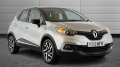 Unknown Used 2019 Renault Captur Iconic SUV | £7,799 (Fair price)