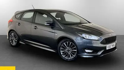 Used 2016 Ford Focus ST-Line Hatchback | £7,995 (Fair price)