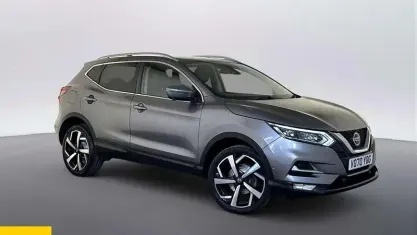 Begagnad Nissan Qashqai S 140 HK (102 kW) 2020 Grå SUV