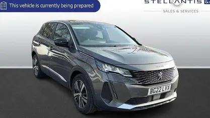 Used Peugeot 3008 Allure 131 HP (96 kW) 2023 SUV