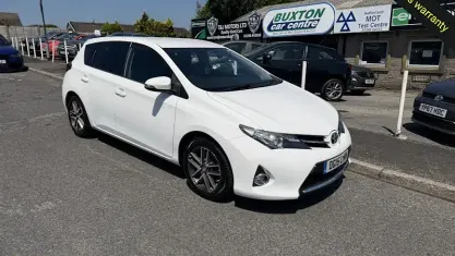 Used Toyota Auris 90 HP (66 kW) 2014 Hatchback